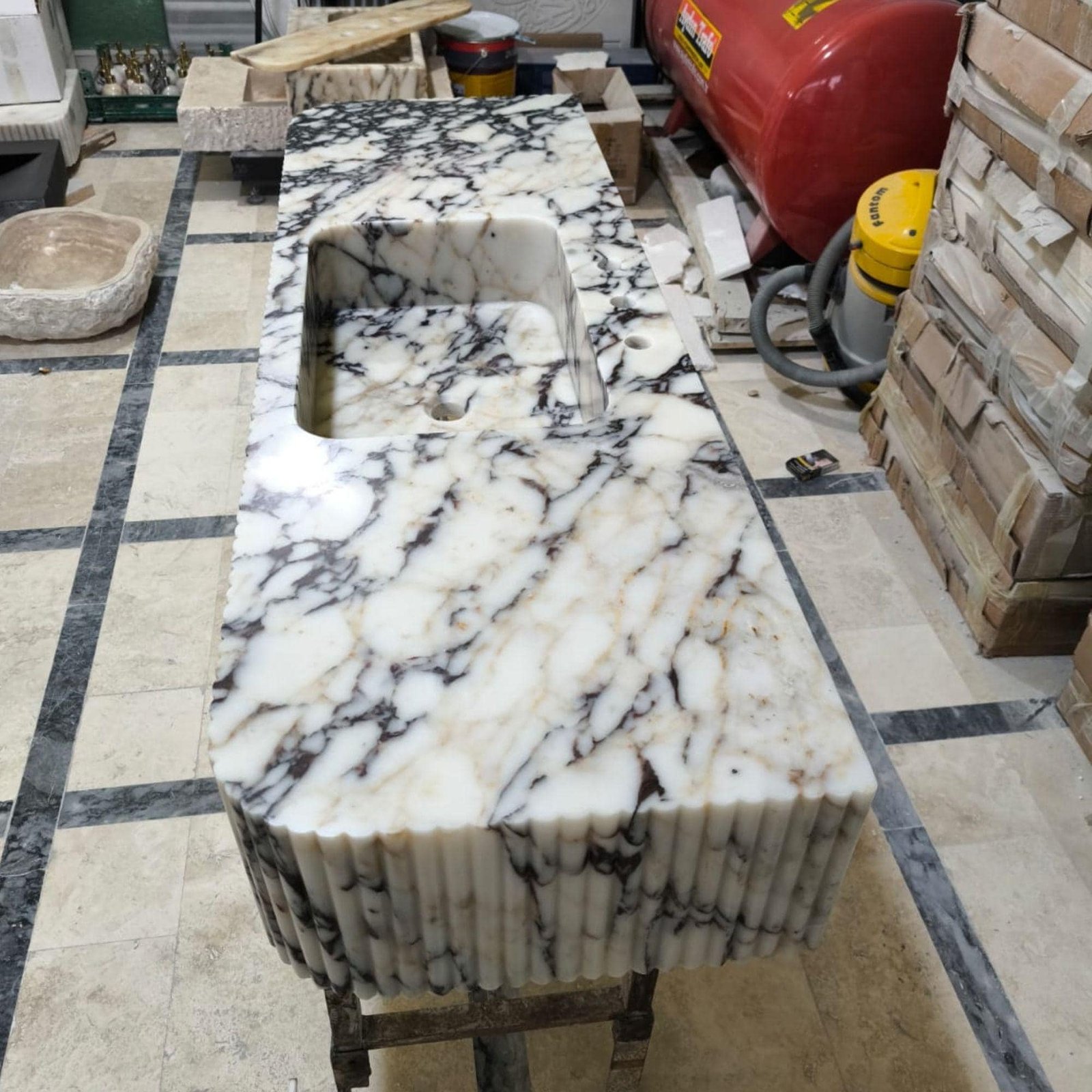 Calacatta Viola Marble Sink: Custom Wall Mounted Vanity - Image 3