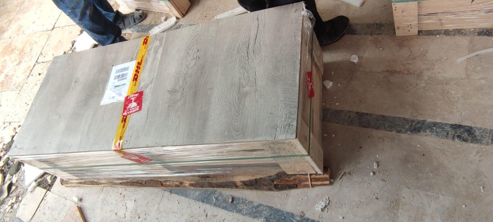 Calacatta Viola Marble Sink: Custom Wall Mounted Vanity - Image 10