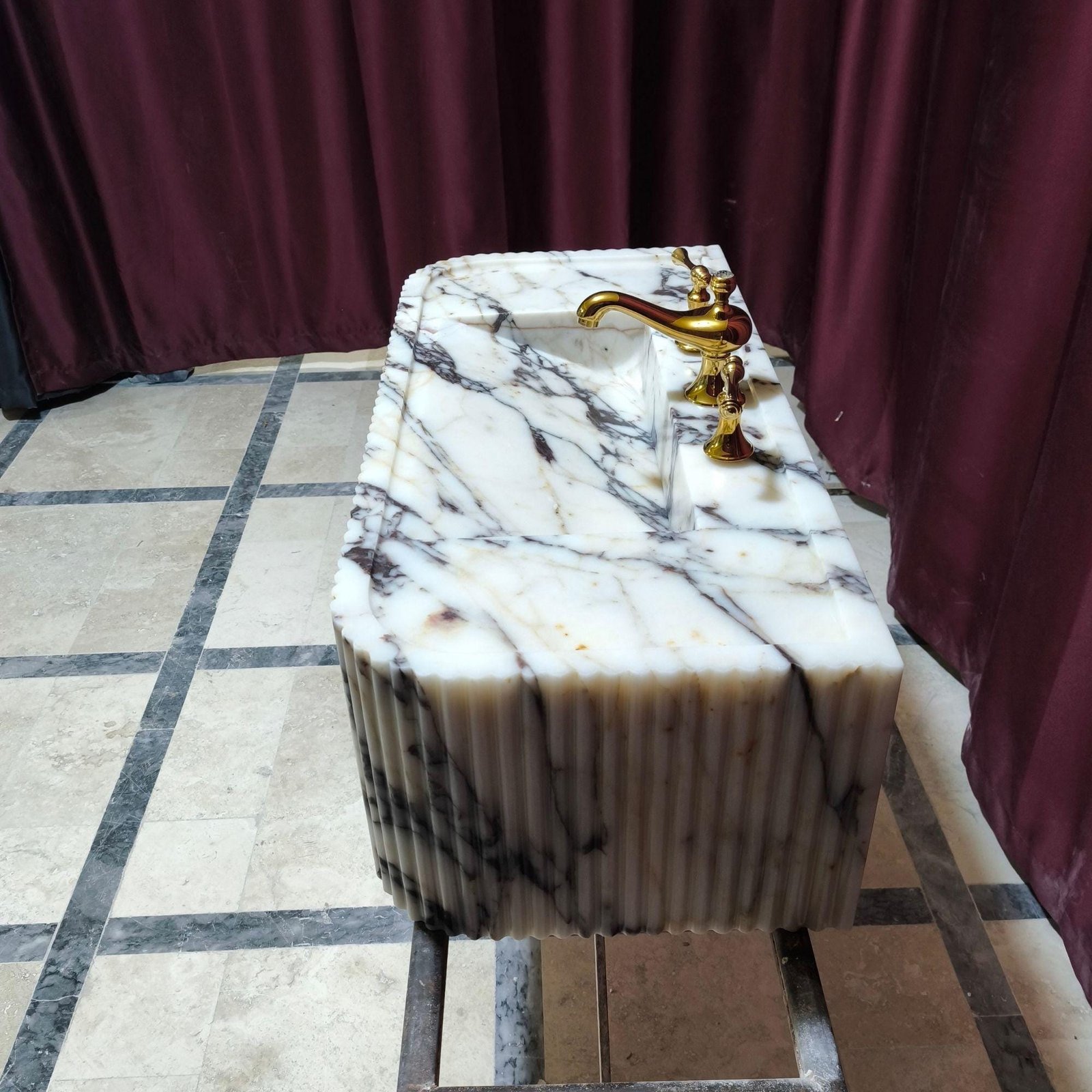 Calacatta Viola Marble Sink: Ribbed Wall Mounted Floating Vanity - Image 5