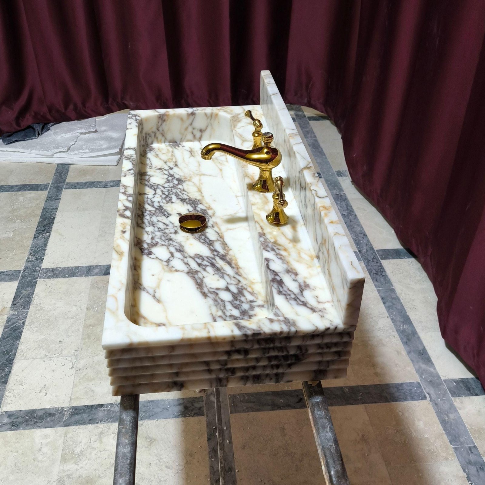 Handcrafted Calacatta Viola Marble Sink: Wall-Mounted Stone Vessel (16"x36"x5") - Image 4