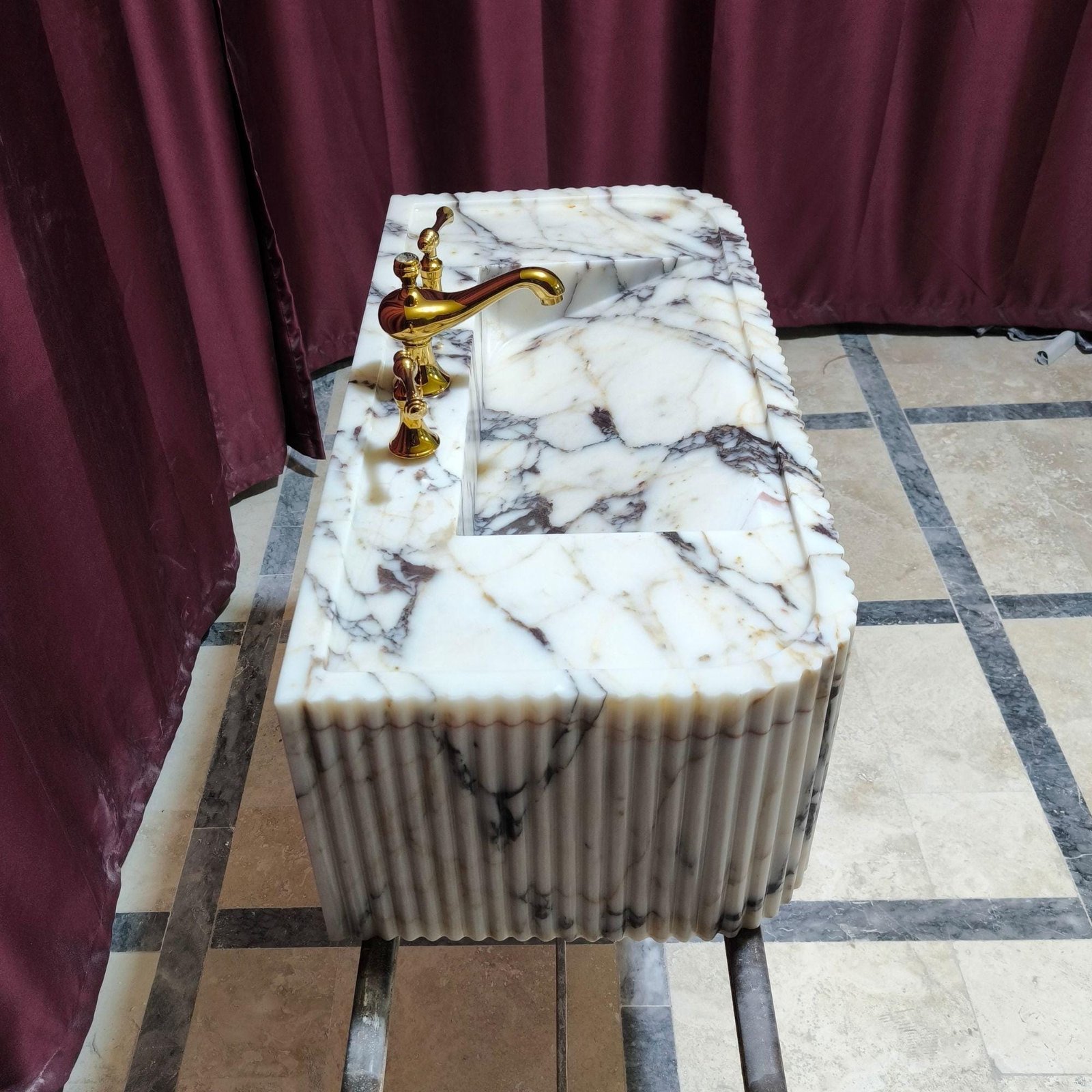 Calacatta Viola Marble Sink: Ribbed Wall Mounted Floating Vanity - Image 4