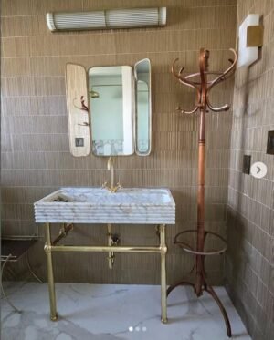 Calacatta Viola Marble Sink: Wall Mounted Vanity Washbasin