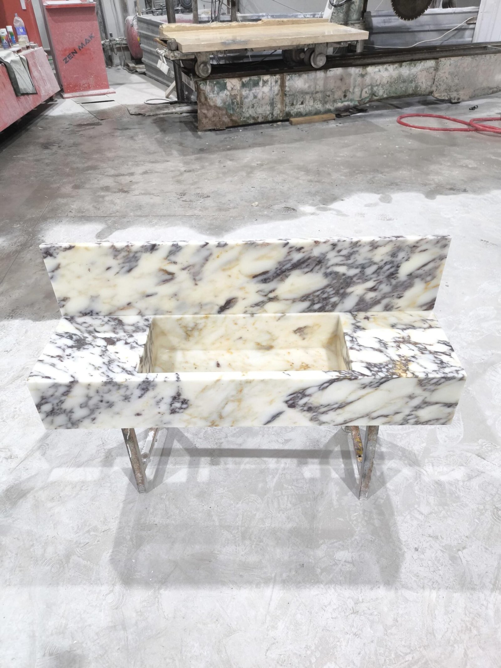 Calacatta Viola Marble Sink with Backsplash: Luxury Bathroom Vanity - Image 3